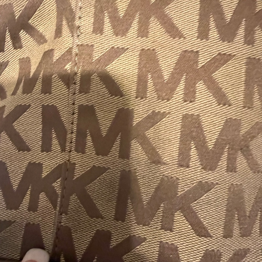 Mk purse - Picture 12 of 16